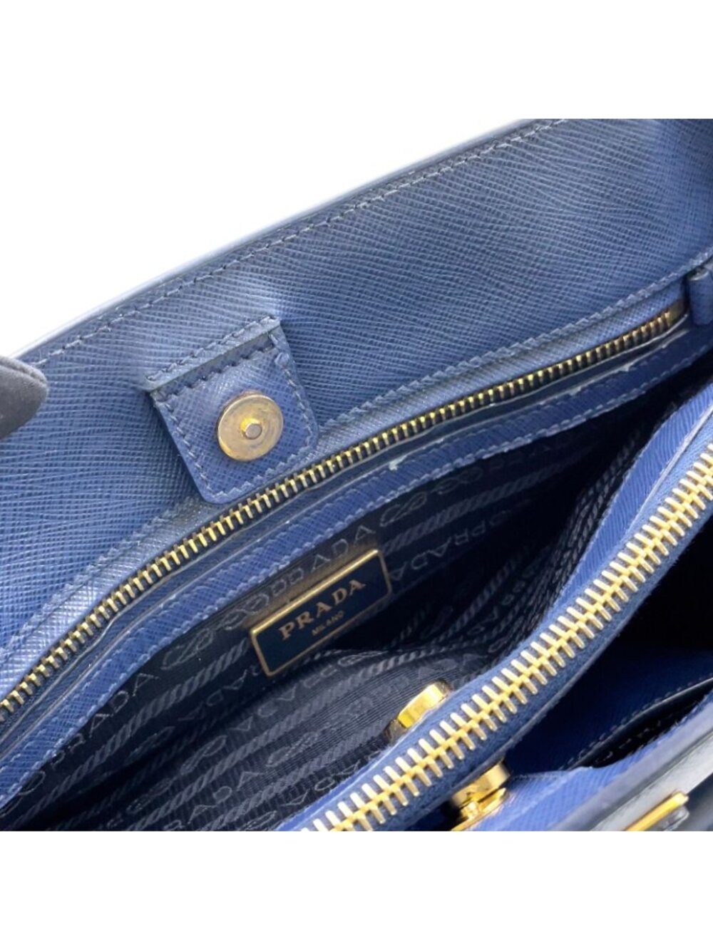 ★SOLD★ Prada Galleria 2-Way Shoulder Leather Blue Handbag Gold - Picture 14 of 15